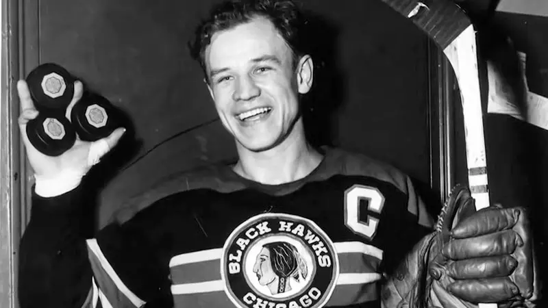 Bill Mosienko and the Fastest Natural Hat Trick in Hockey