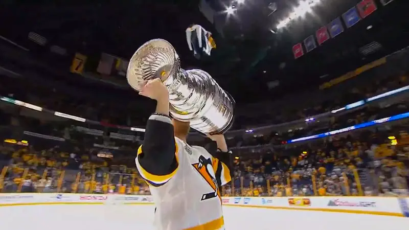 The Stanley Cup's Design and Components