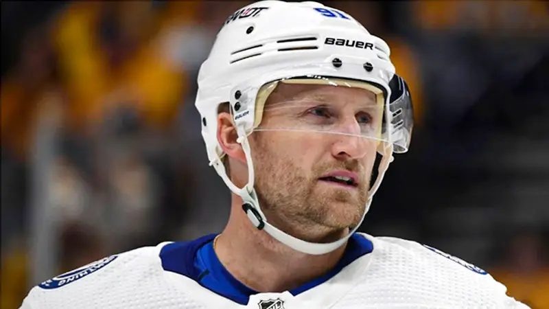 How Much Does Steven Stamkos Make? Unraveling the Financial Tapestry
