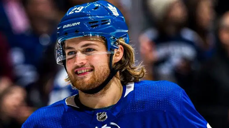 Nylander's Salary Alignment with Role and Performance Metrics