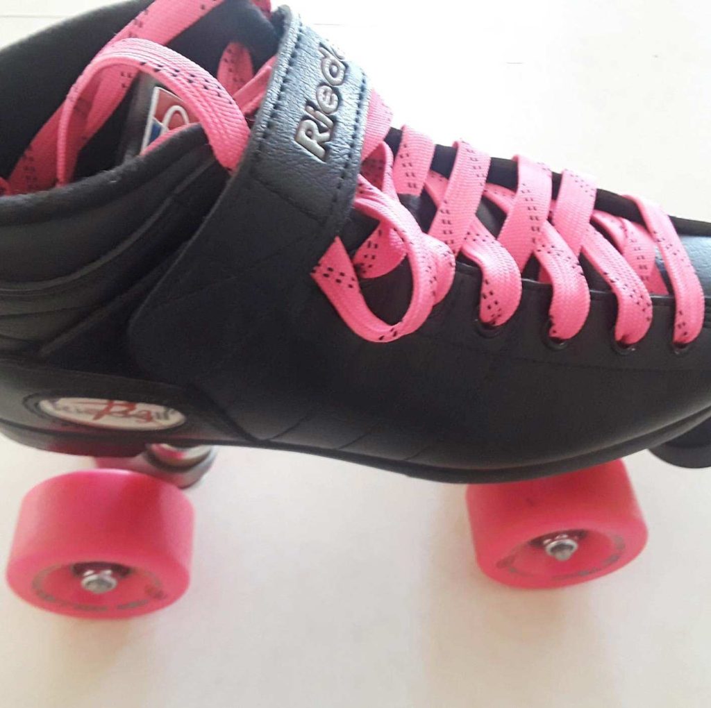 Derby Laces Hot Pink 72 Inch Waxed Skate Lace for Roller Derby