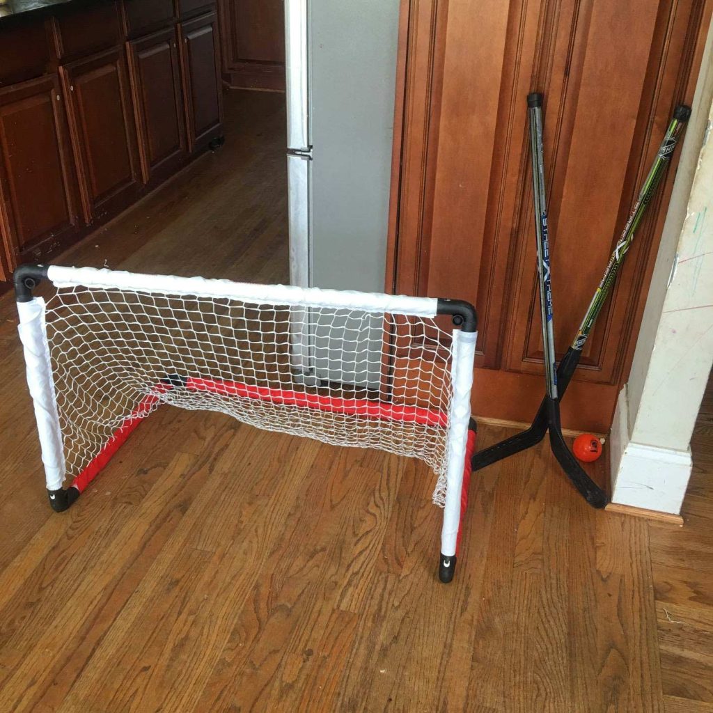 Franklin Sports 36″ NHL Hockey Goal with 2 Sticks