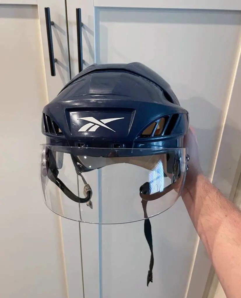 GY V300 helmet Hockey Visor inside Anti-fog Universal Helmet