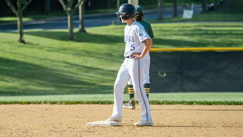 tagging up in baseball