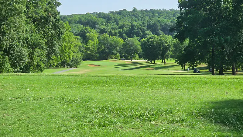 Bella Vista Country Club Golf Course and Clubhouse