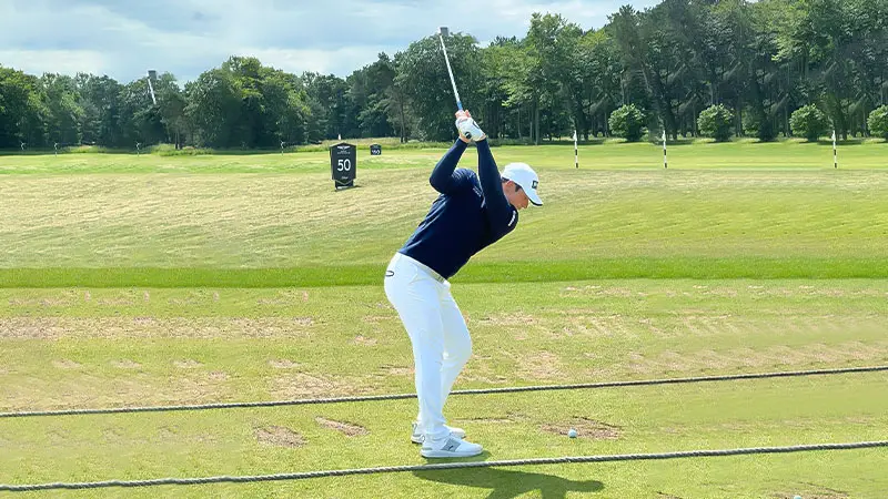 viktor hovland golf swing