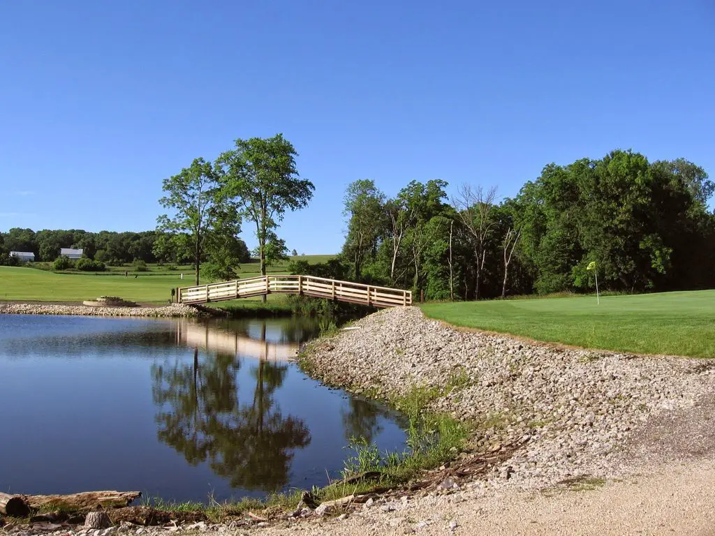 Airport-National-Golf-Course-1