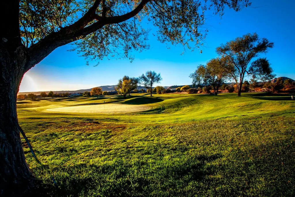 Antelope-Hills-Golf-Courses