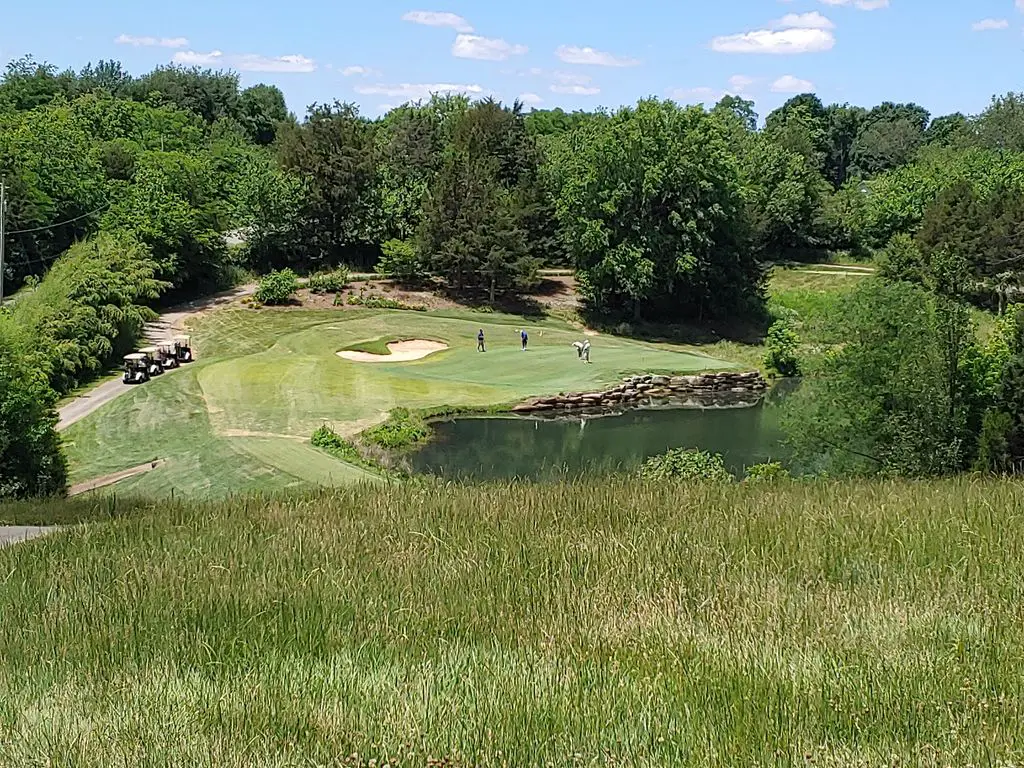 Bardstown-Country-Club-at-Maywood