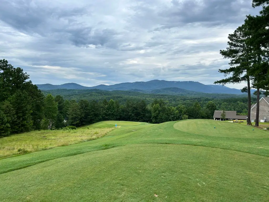 Cherokee-Valley-Course-and-Club-1