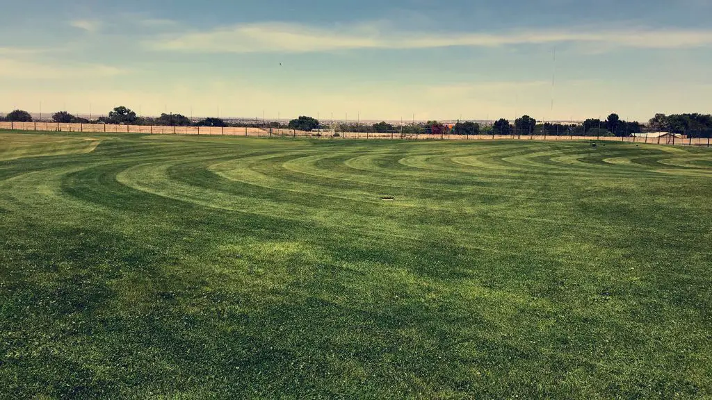 Golf-Event-Center-at-Balloon-Fiesta-Park