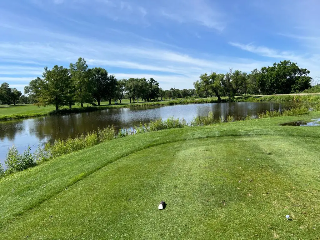 Hidden-Lakes-Golf-Course