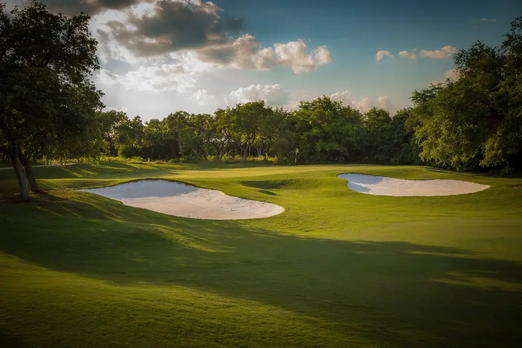 Hill-Country-Golf-Club-1