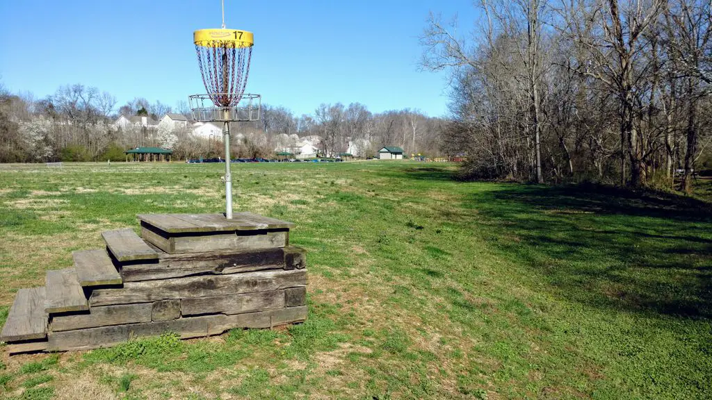 Indian-Creek-Disc-Golf-Course-2