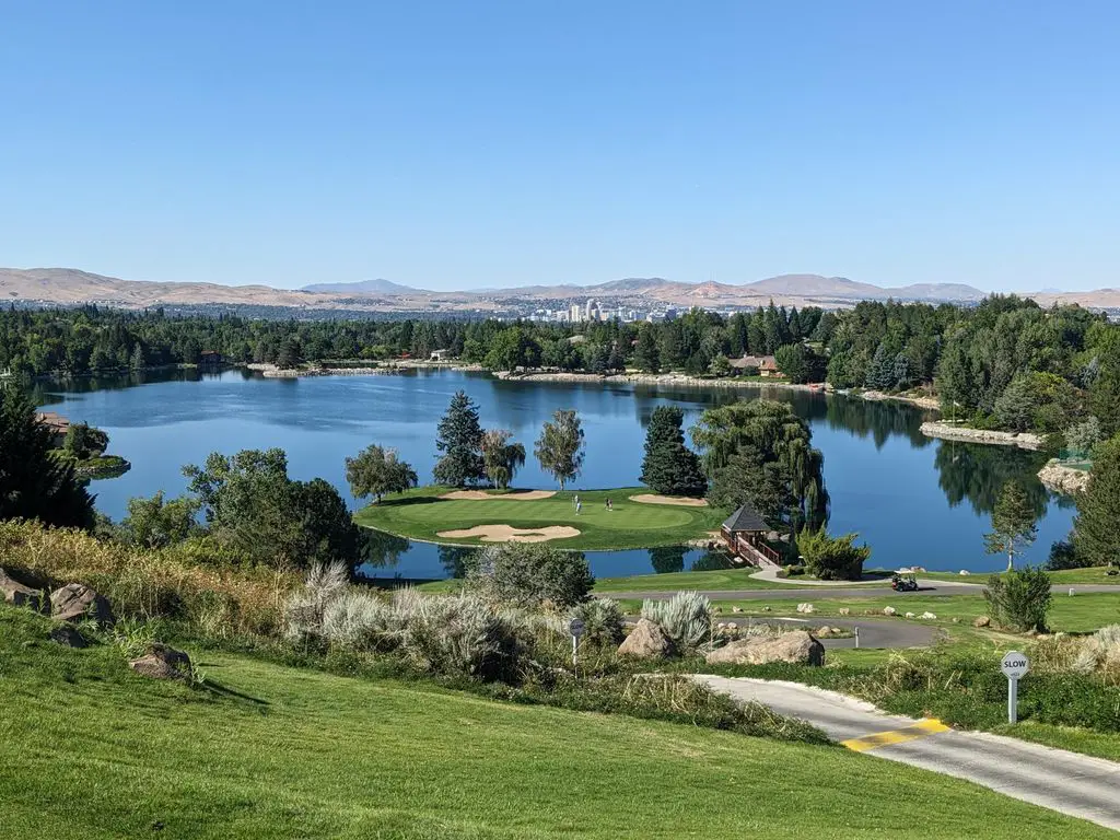 Lakeridge-Golf-Course