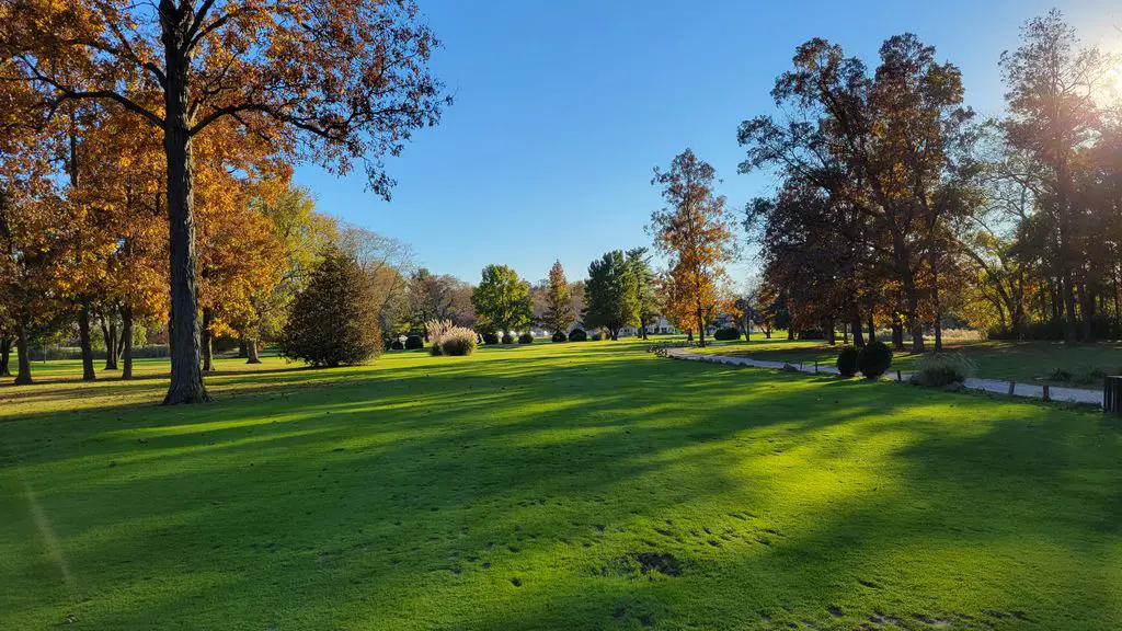 Locust-Hills-Golf-Club