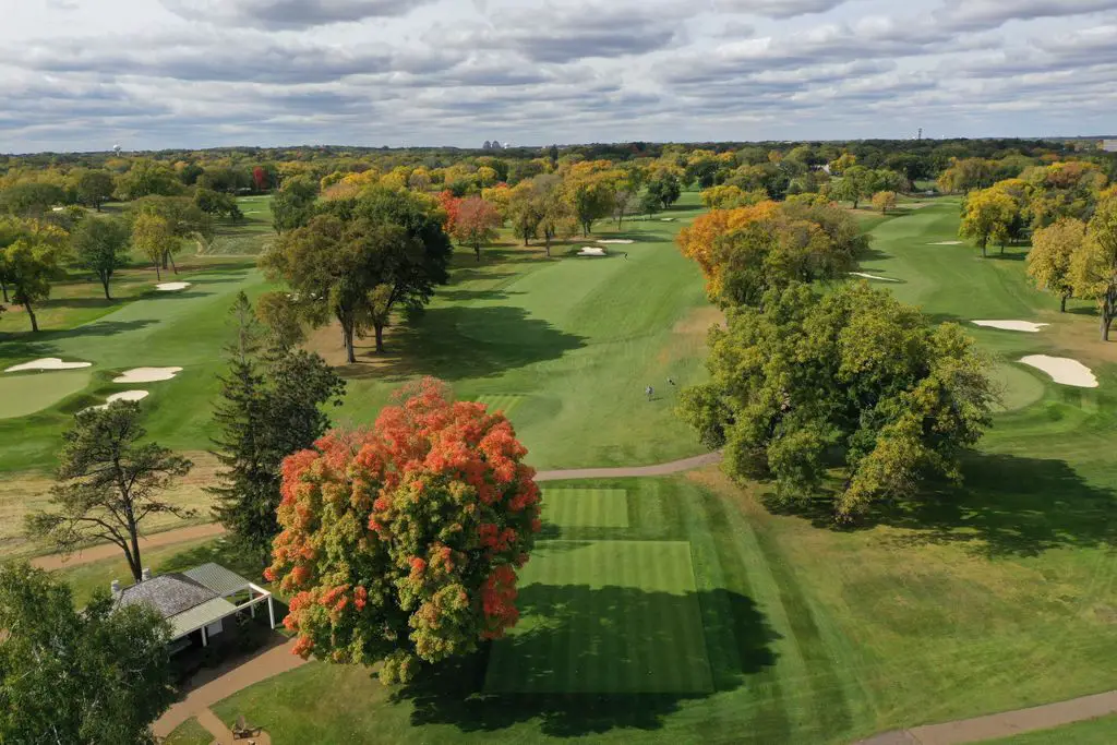 Minneapolis-Golf-Club-1