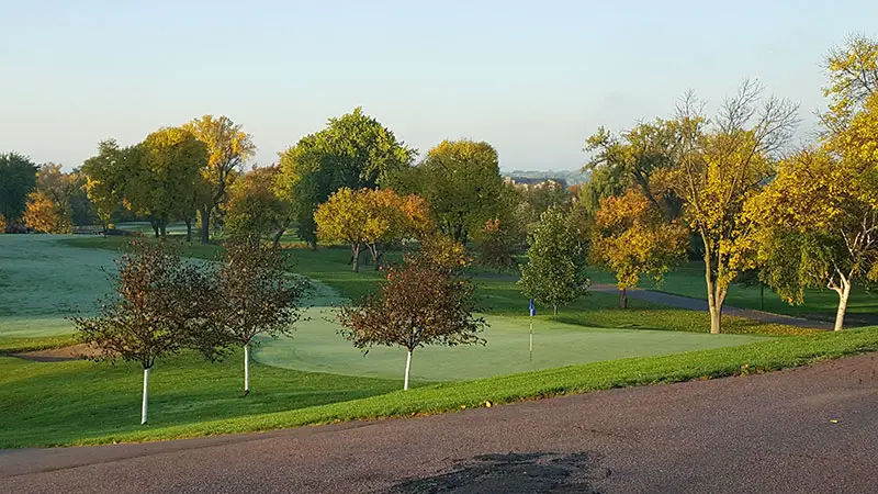 Minnehaha Country Club