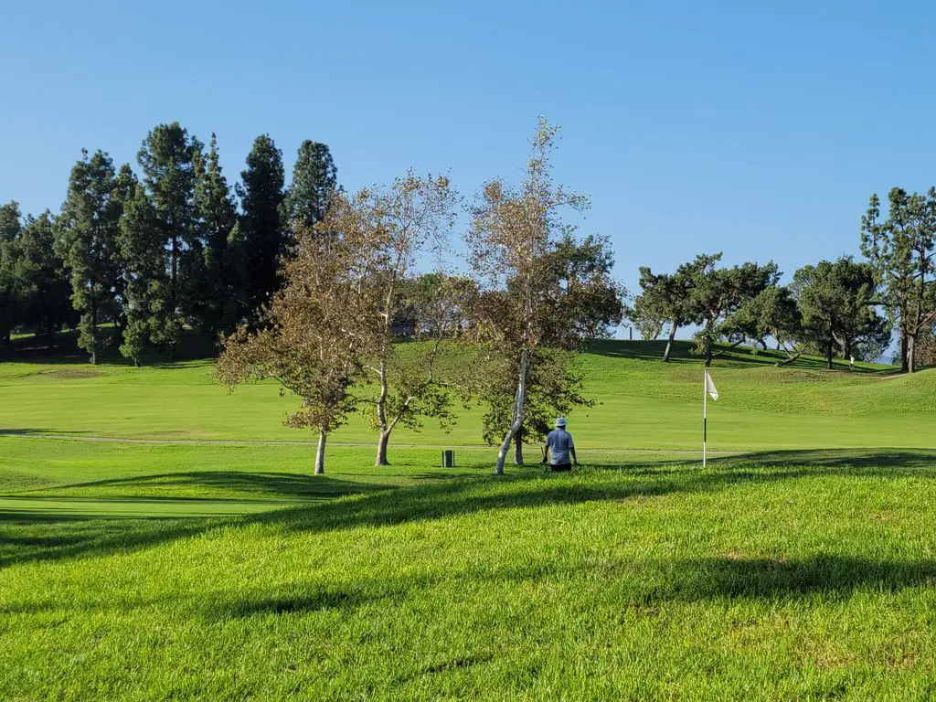 Mountain-Meadows-Golf-Course