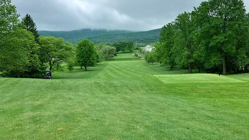 Mountain View Country Club