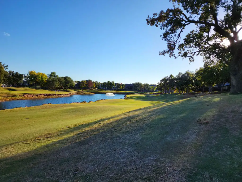 Oak-Tree-Country-Club-1