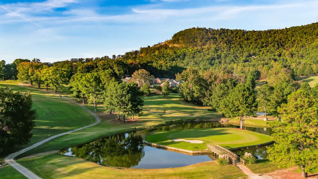 Paris-Mountain-Country-Club