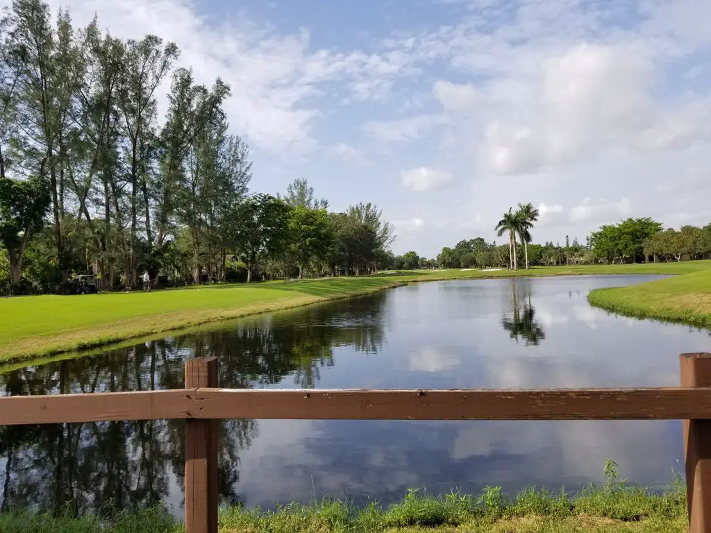 Pembroke-Lakes-Golf-2