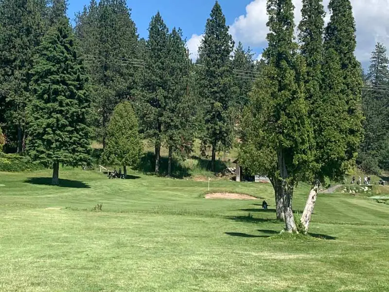 Ponderosa Springs Par 3 Golf Course