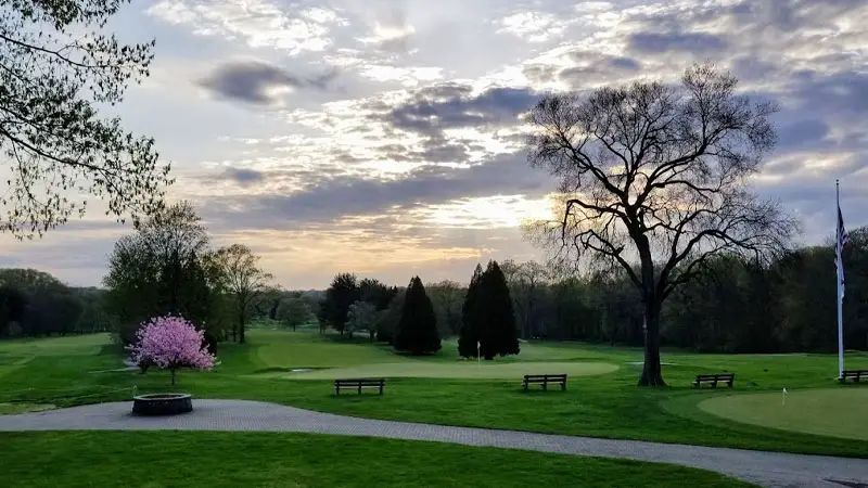 Race Brook Country Club