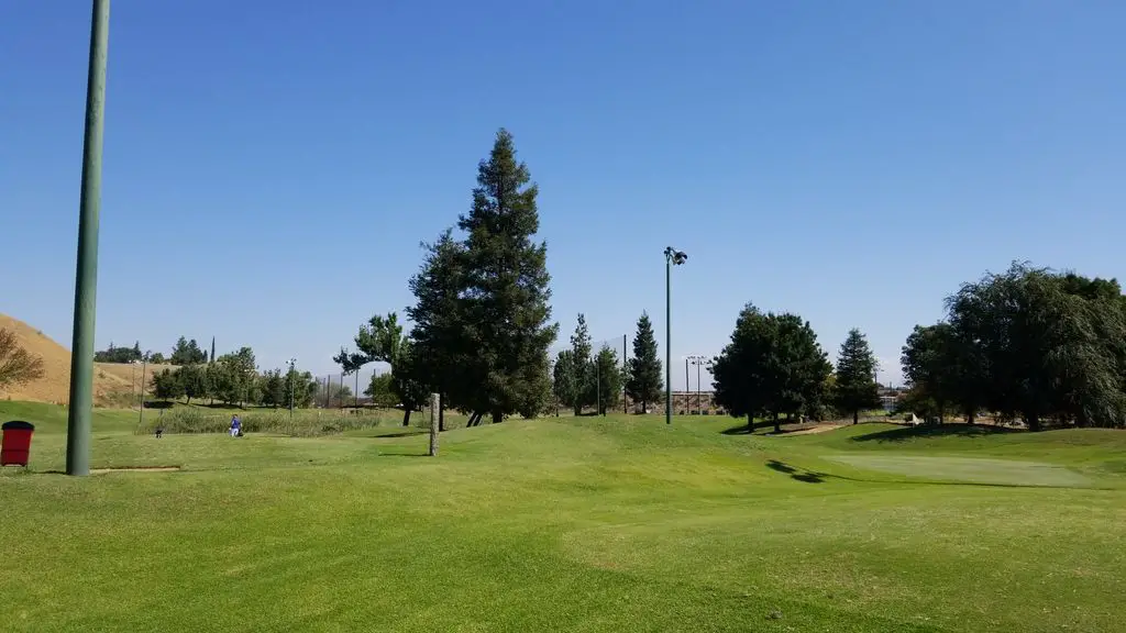 River-Park-Golf-Center