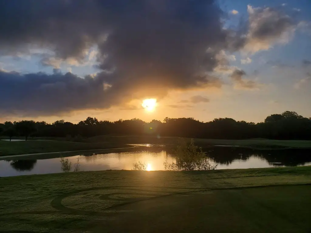 River-Pointe-Golf-Club