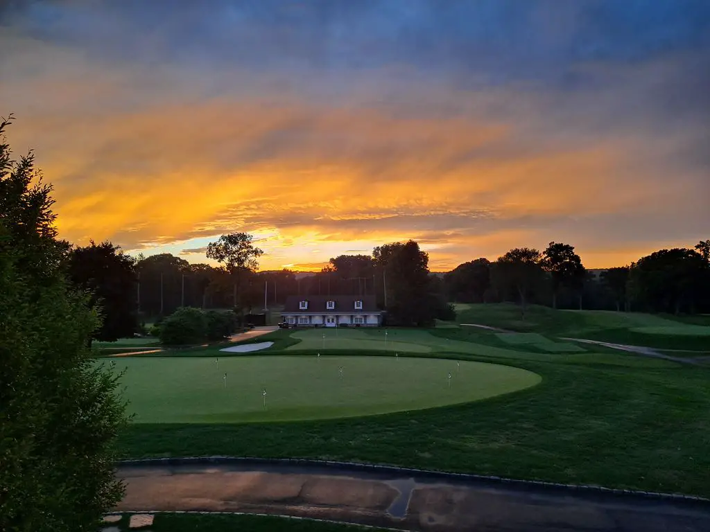 Rolling-Hills-Country-Club