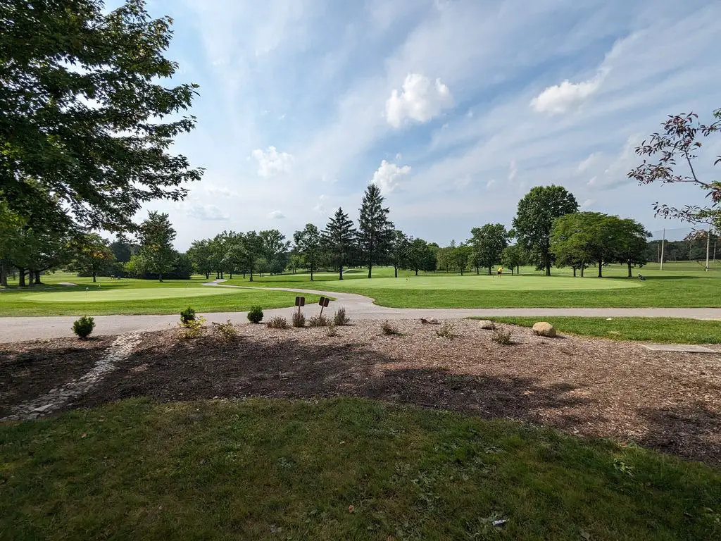 Shawnee-Hills-Golf-Course-1