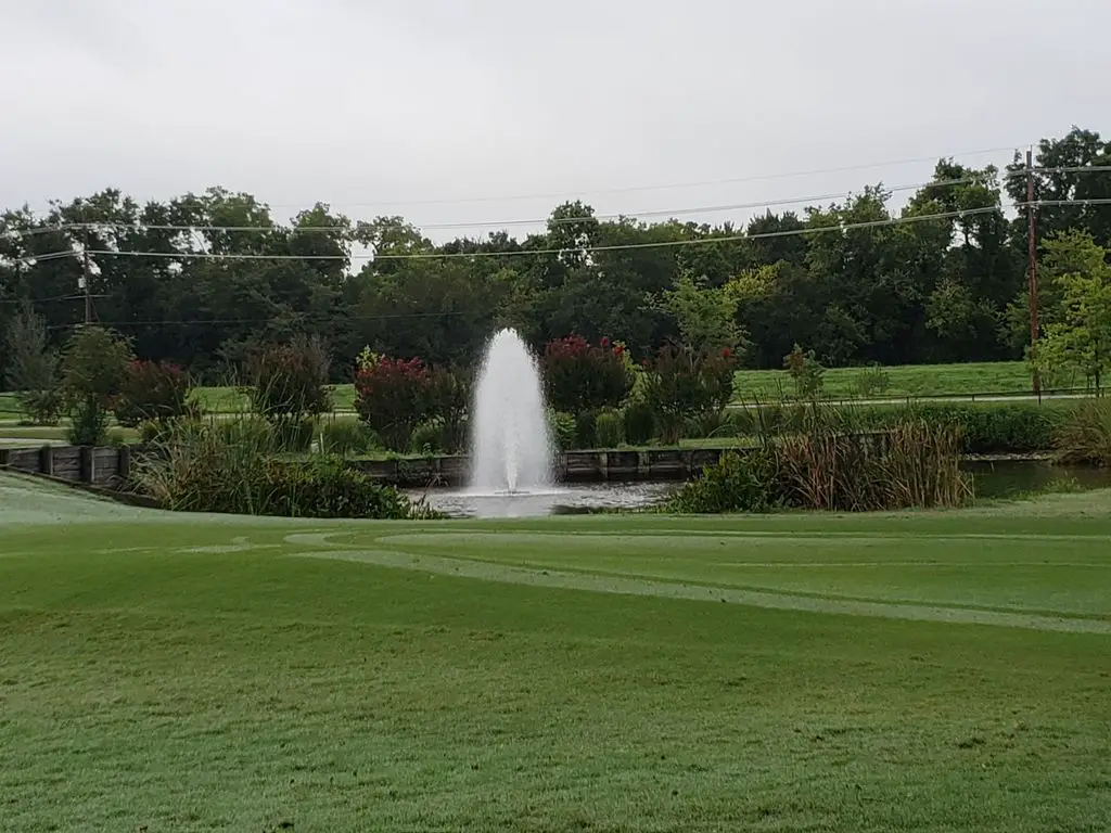 South-Lakes-Golf-Course-1