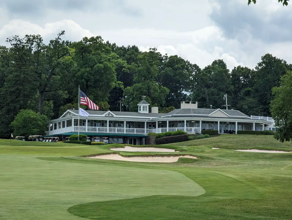 Sunnybrook-Golf-Club-1