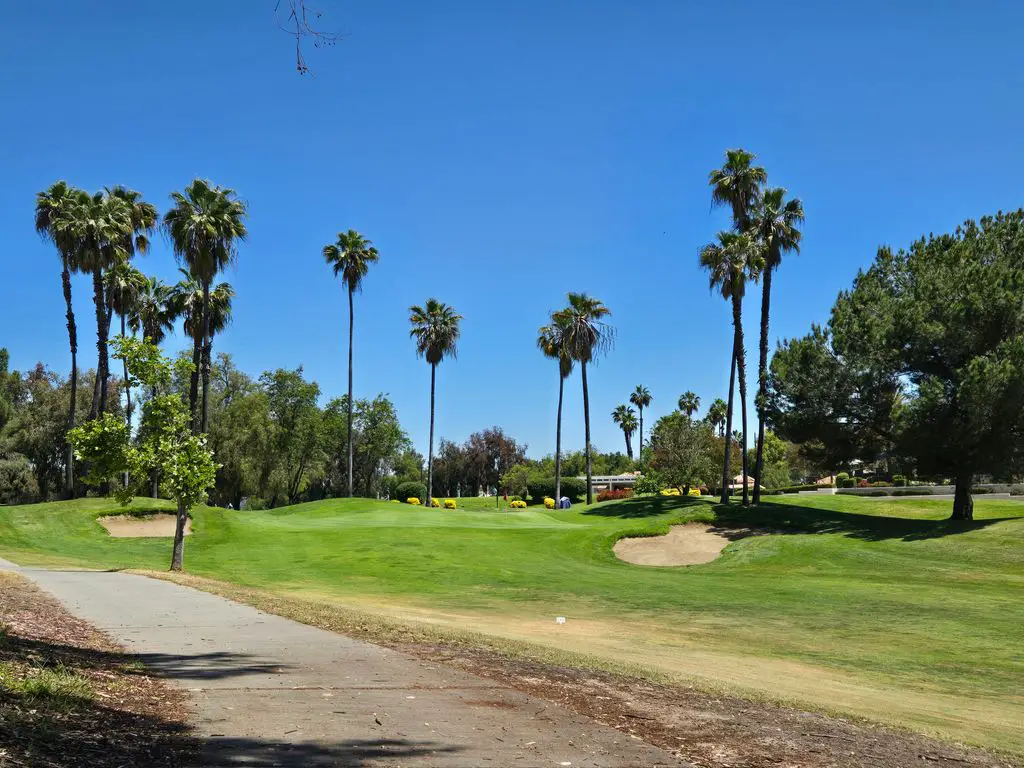 Temeku-Hills-Golf-And-Country-Club