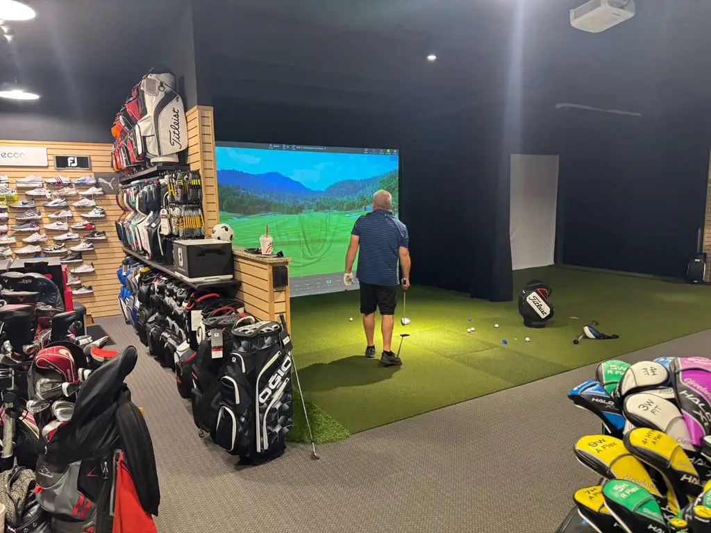 The-Golf-Nut-Performance-Center-and-Pro-Shop-1