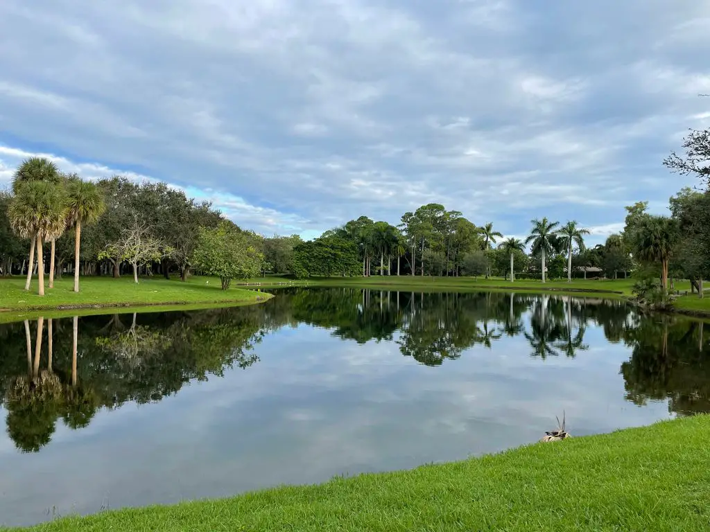 Via-Mizner-Golf-City-Club-1