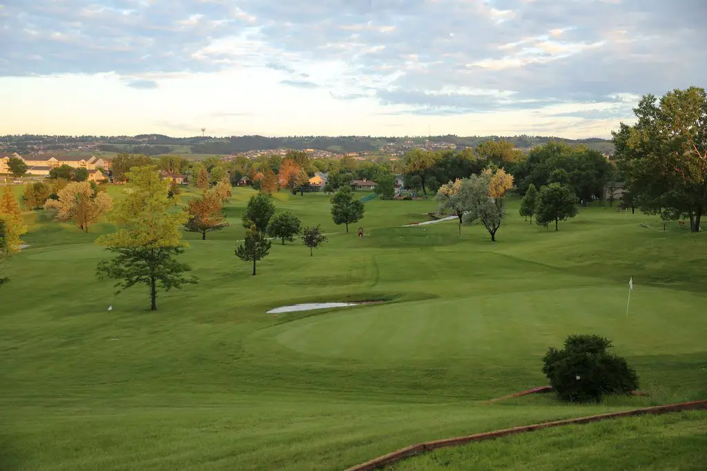 YMCA-LACroix-Links-Golf-Course