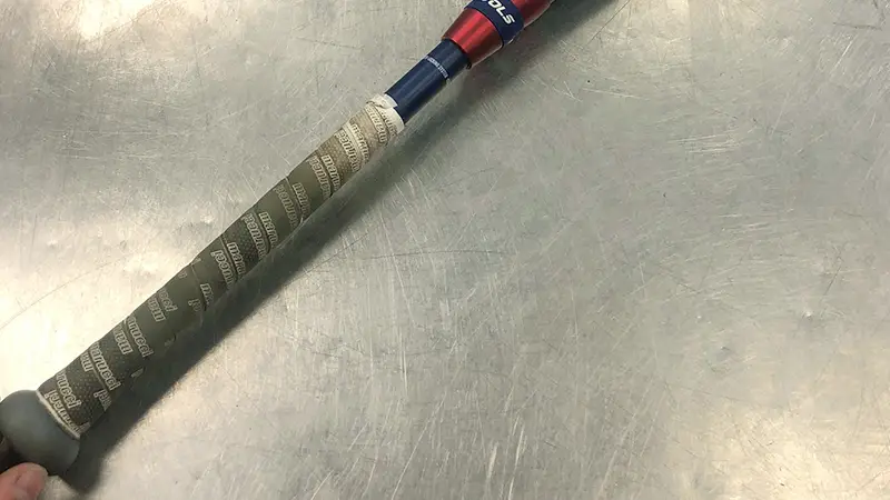 tape a baseball bat handle