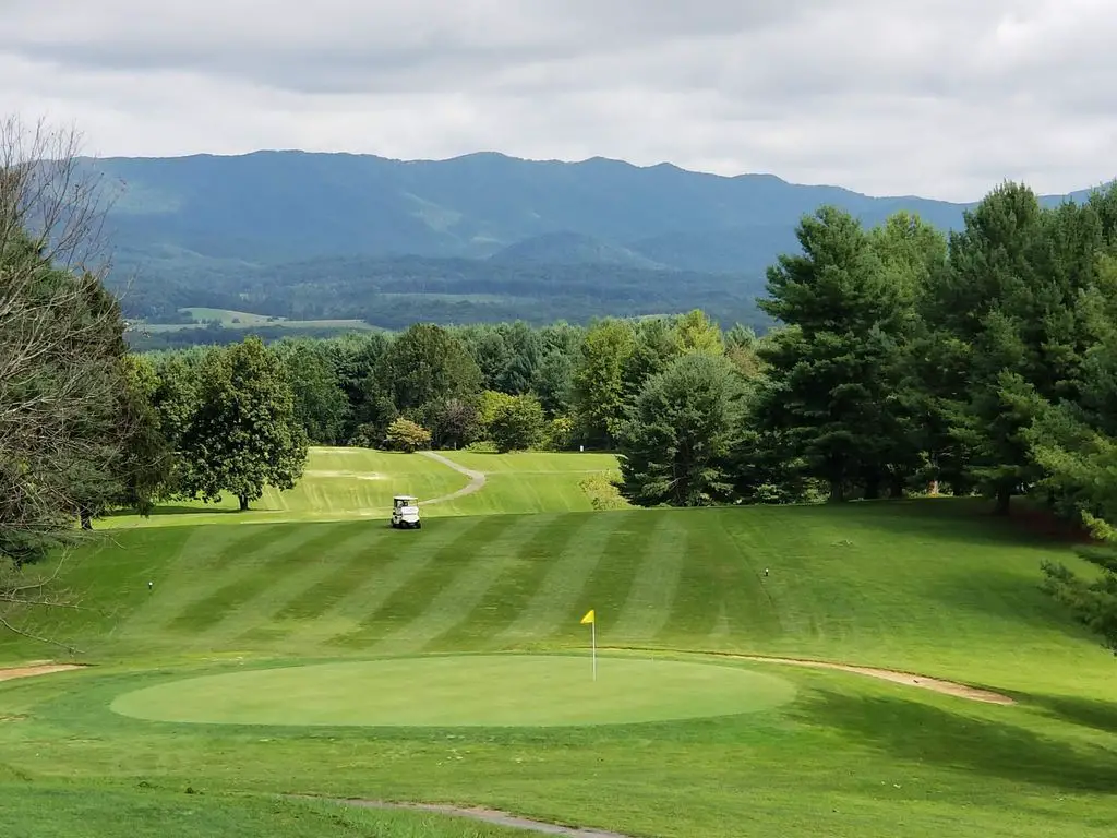 Botetourt-Golf-Swim-Club