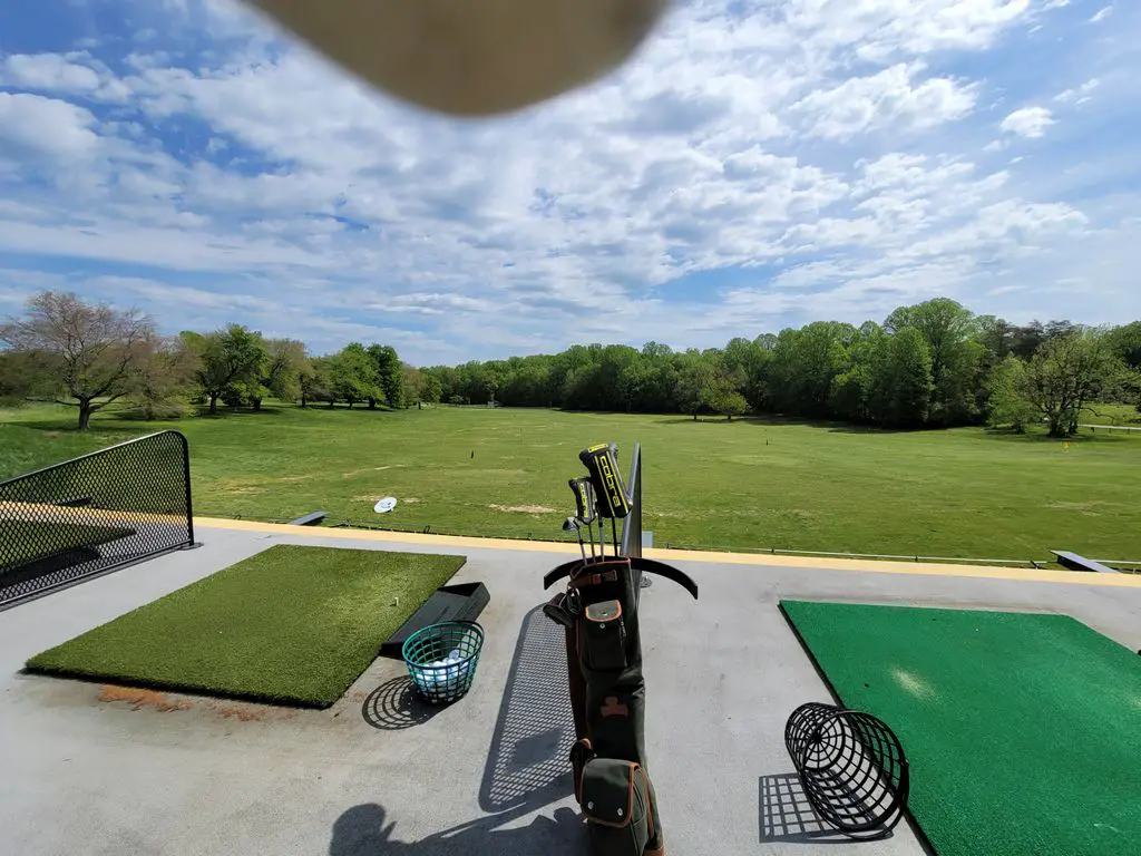 Burke-Lake-Golf-Center-1