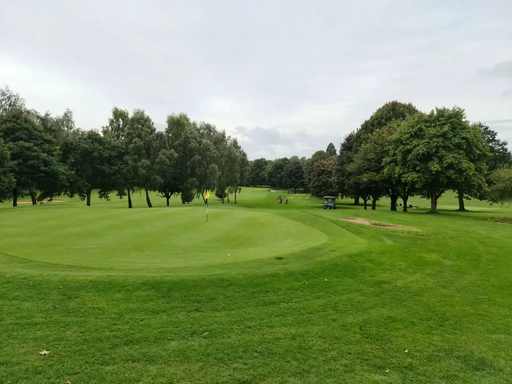 Oswestry-Golf-Club-1