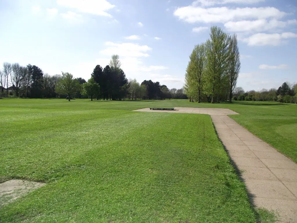 Springhead-Park-Golf-Club